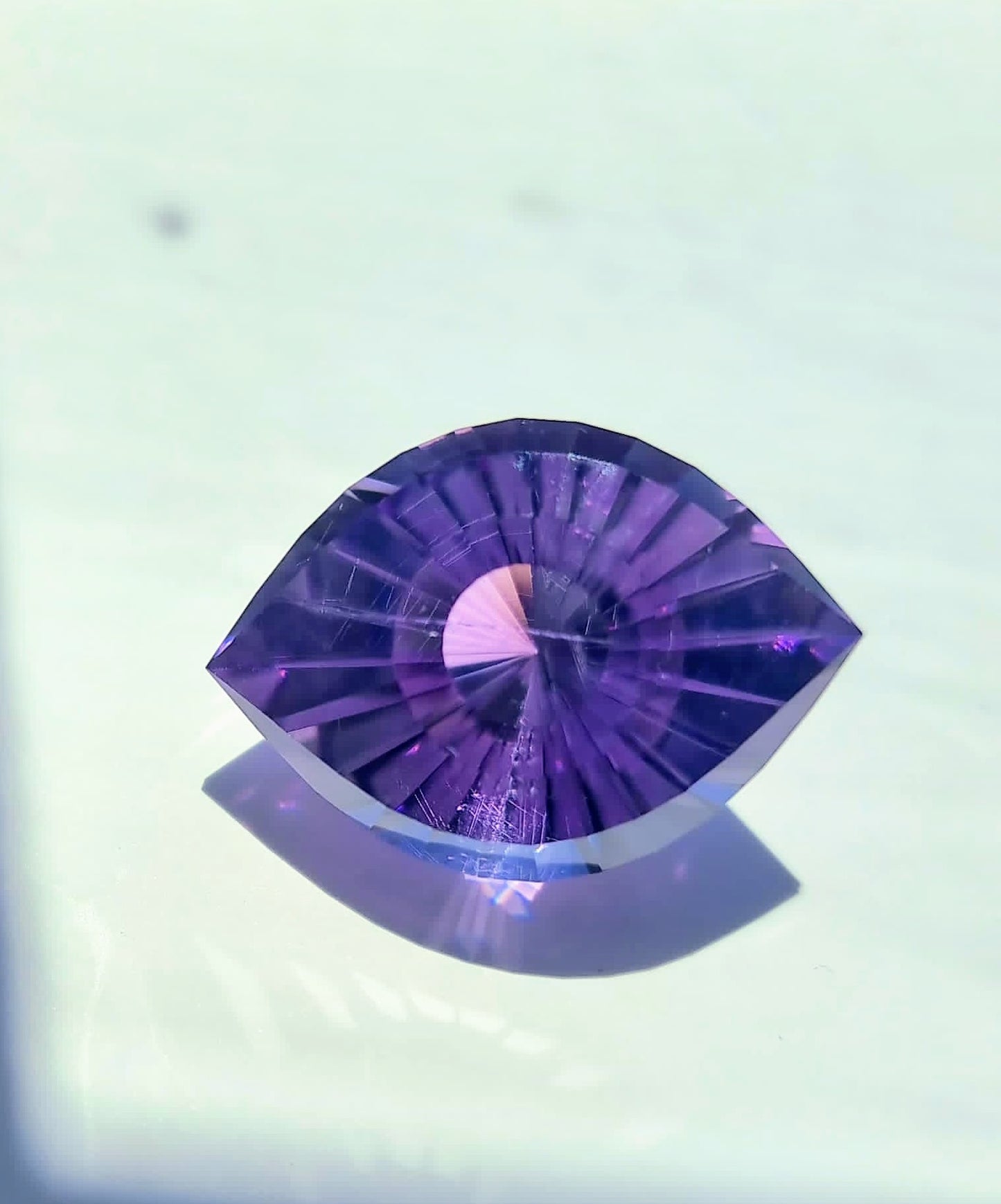 46ct Natural Purple Amethyst Cleopatra Eye