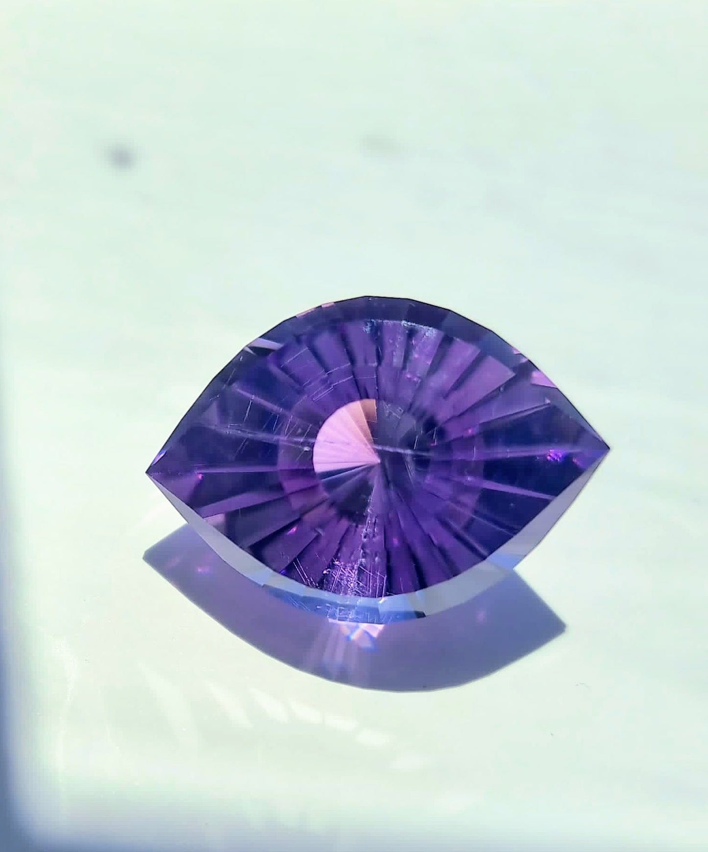 46ct Natural Purple Amethyst Cleopatra Eye - Hanna Boya