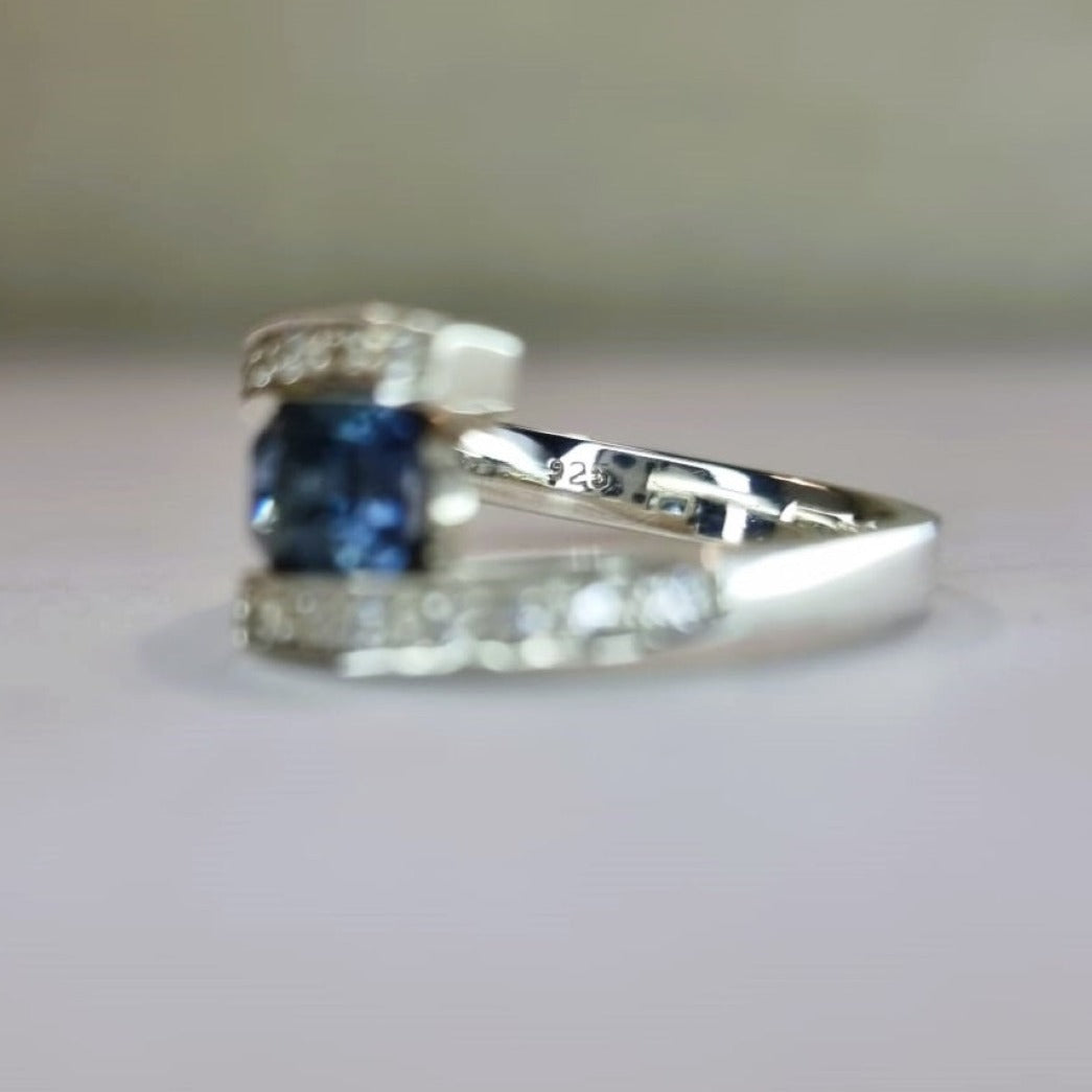 1.5ct Natural Blue Sapphire Floating Engagement Ring - Hanna Boya