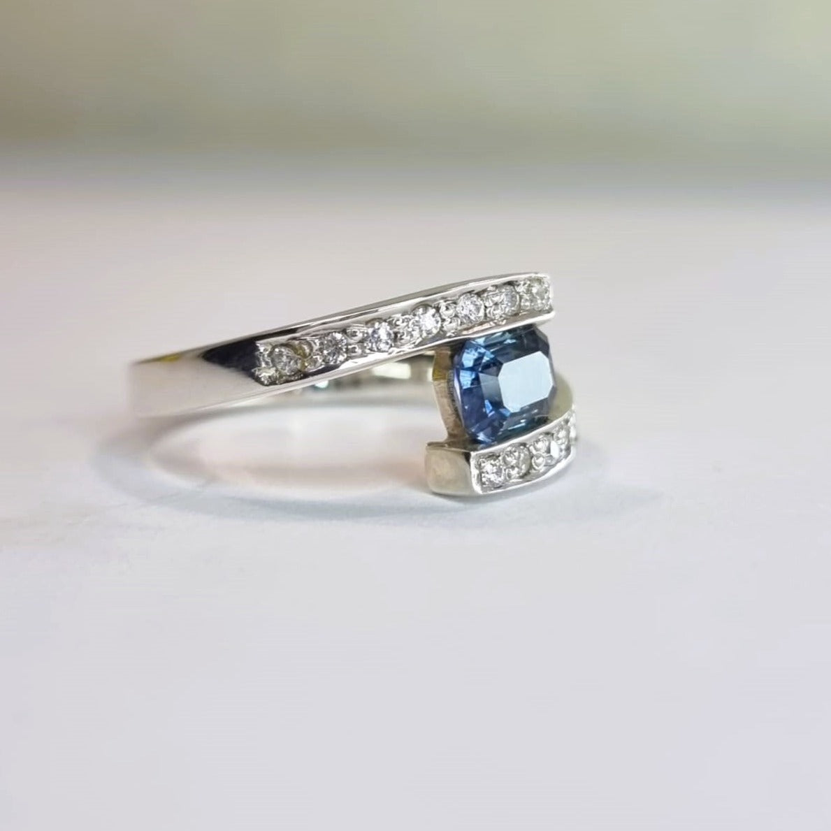 1.5ct Natural Blue Sapphire Floating Engagement Ring - Hanna Boya