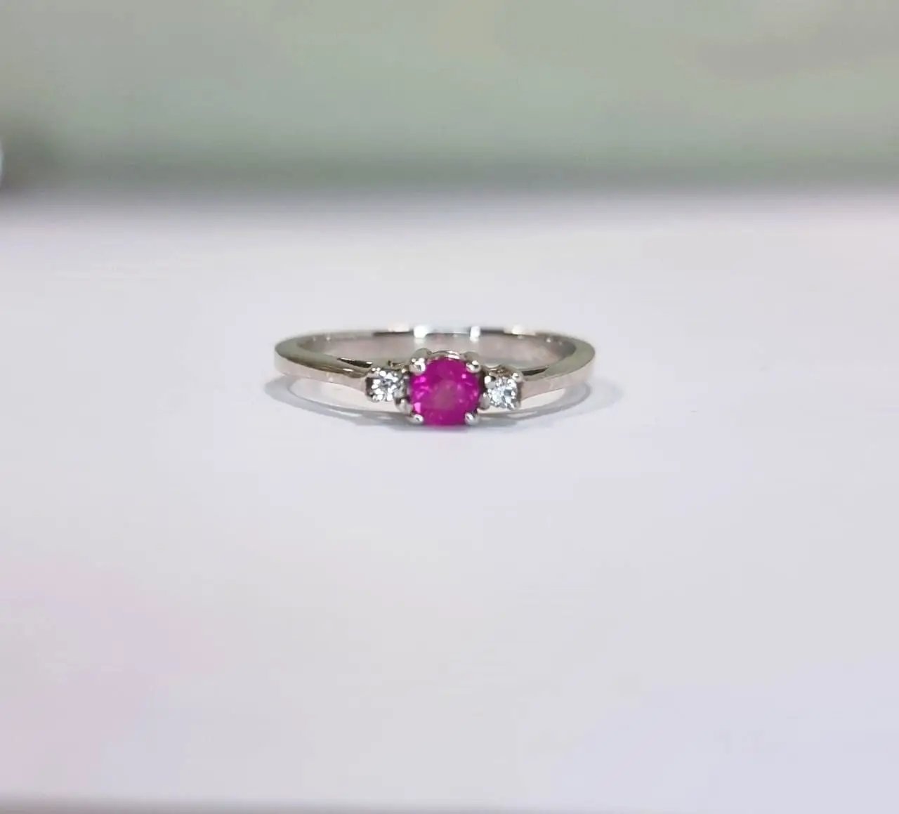 1ct Oval Cut Natural Pink Sapphire Engagement Ring - Hanna Boya