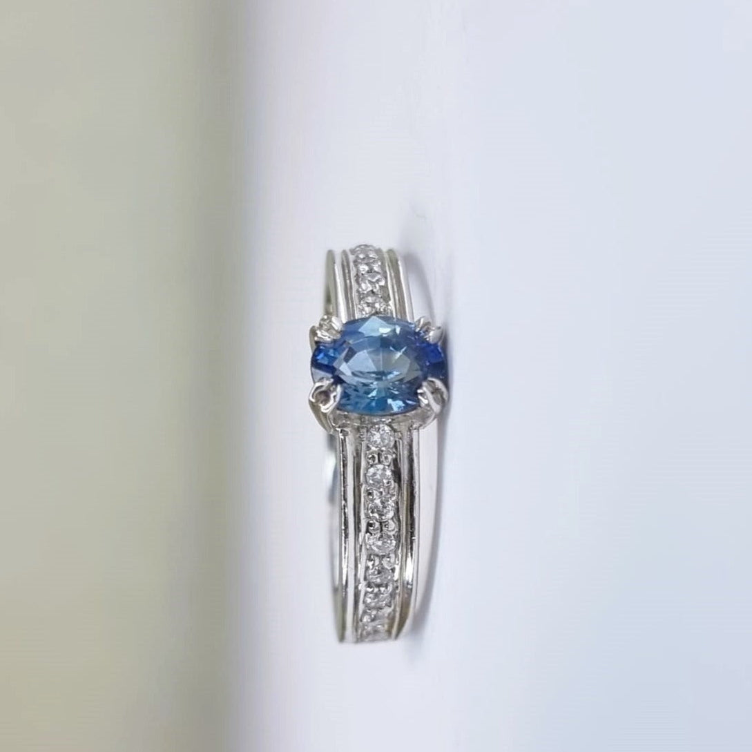1ct Oval Natural Blue Sapphire Engagement Ring - Hanna Boya