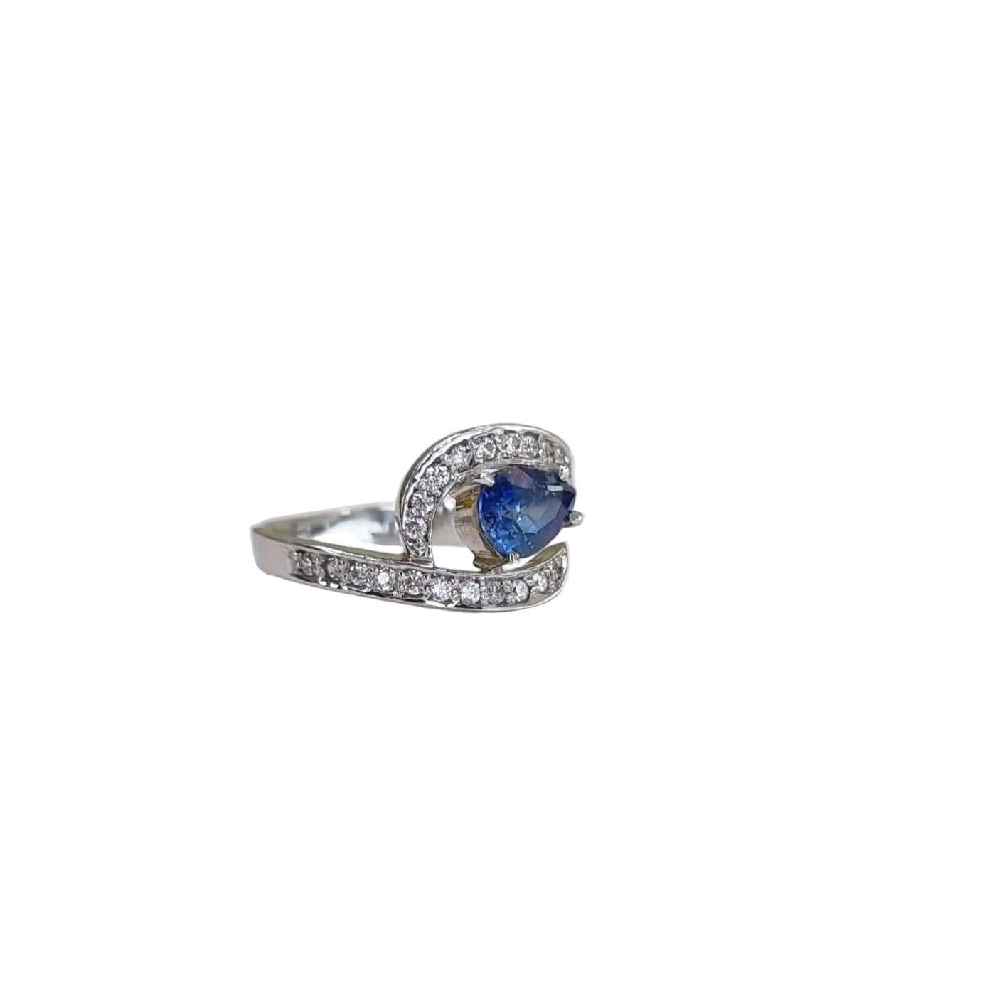 1ct Pear Cut Natural Blue Sapphire Engagement Ring - Hanna Boya
