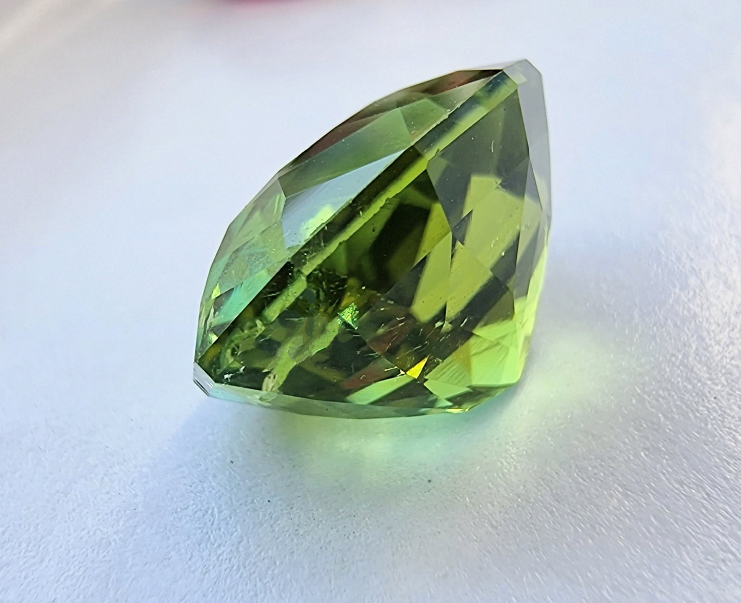 13.7ct Oval Mint Green Tourmaline Gemstone - Hanna Boya
