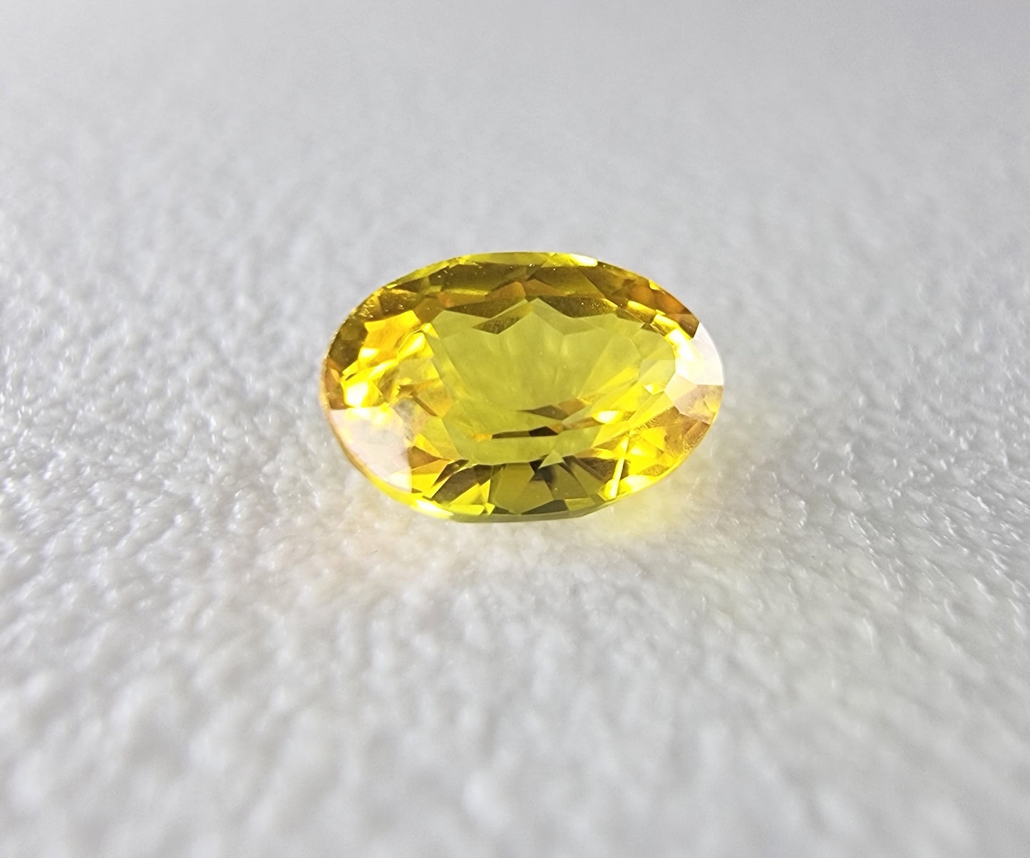 .95ct Oval Cut Yellow Sapphire Loose Gemstone - Hanna Boya