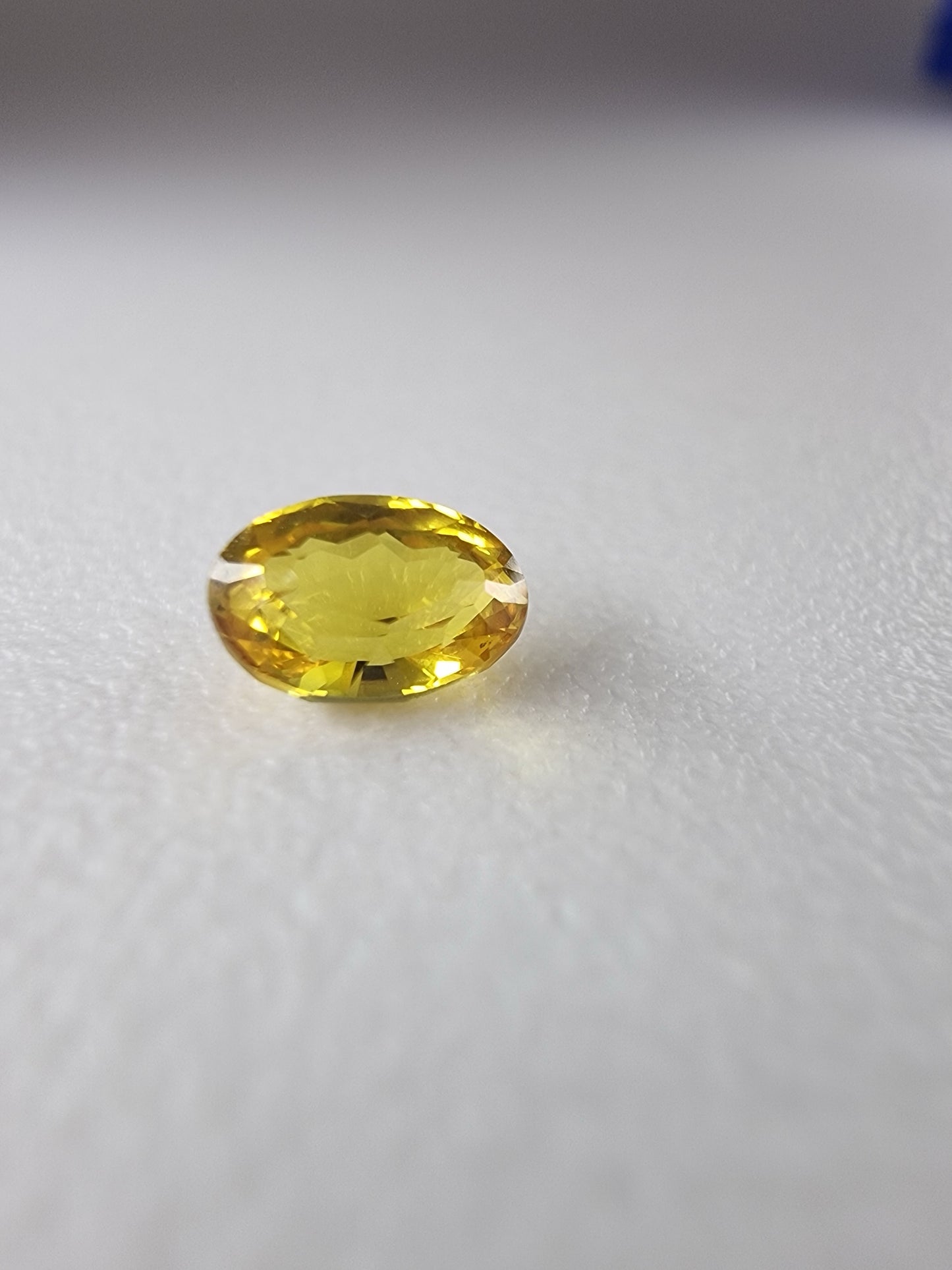 .95ct Oval Cut Yellow Sapphire Loose Gemstone - Hanna Boya