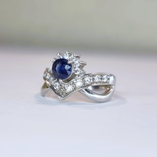 1ct Round Natural Blue Sapphire Statement Ring - Hanna Boya