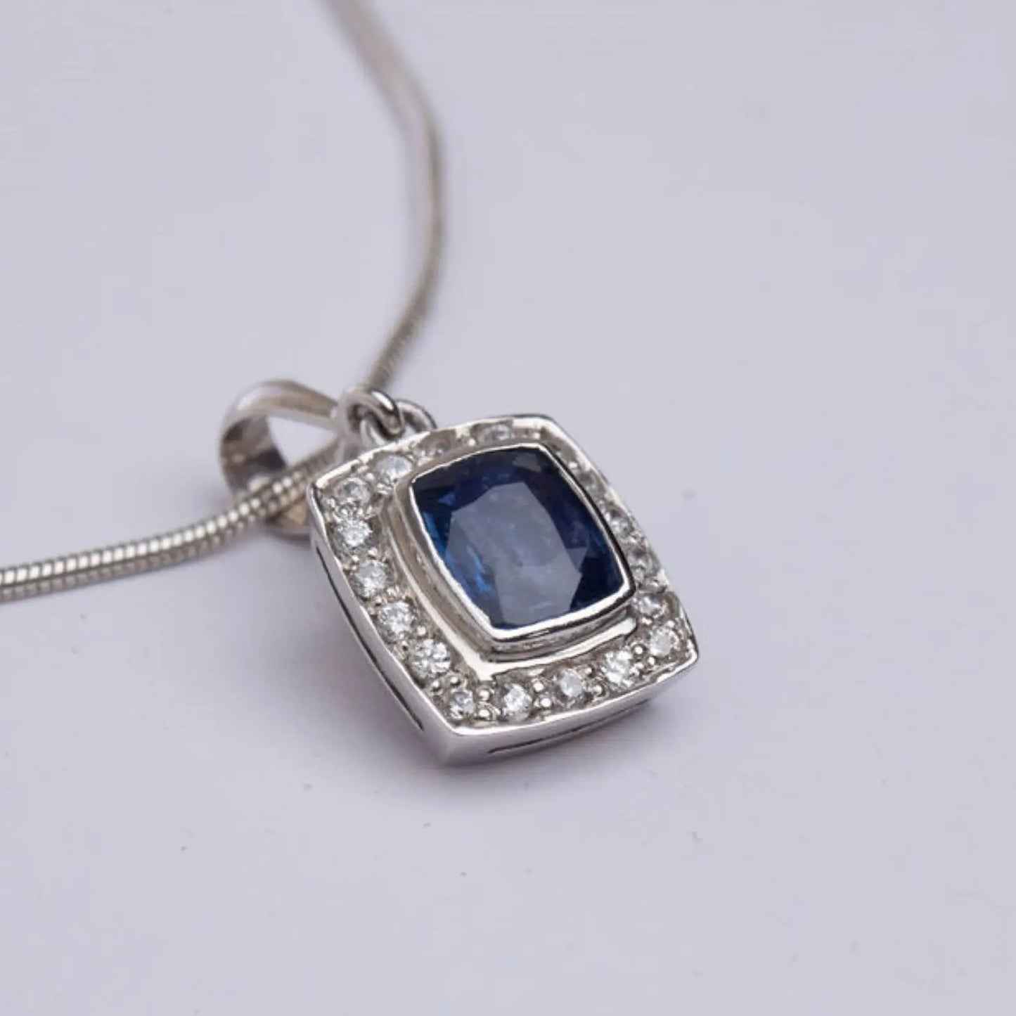 2.5ct Square Natural Blue Sapphire Platinum Silver Pendant 