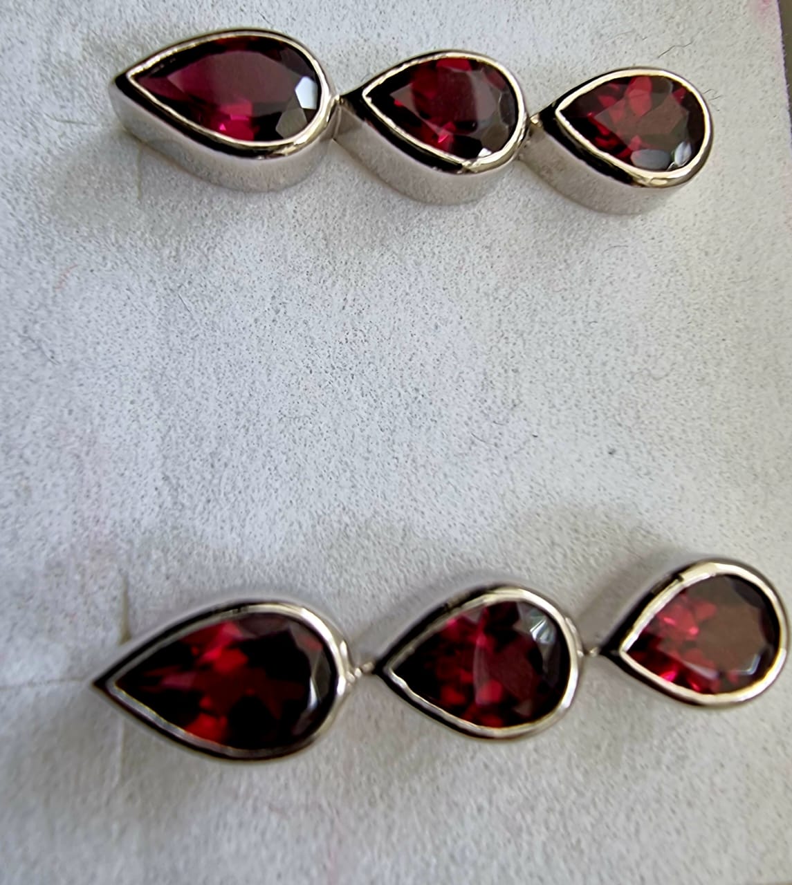 1.5ct Pear Red Garnet Pin Earrings