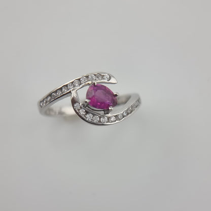 1.5ct Pear Cut Natural Pink Sapphire Ring