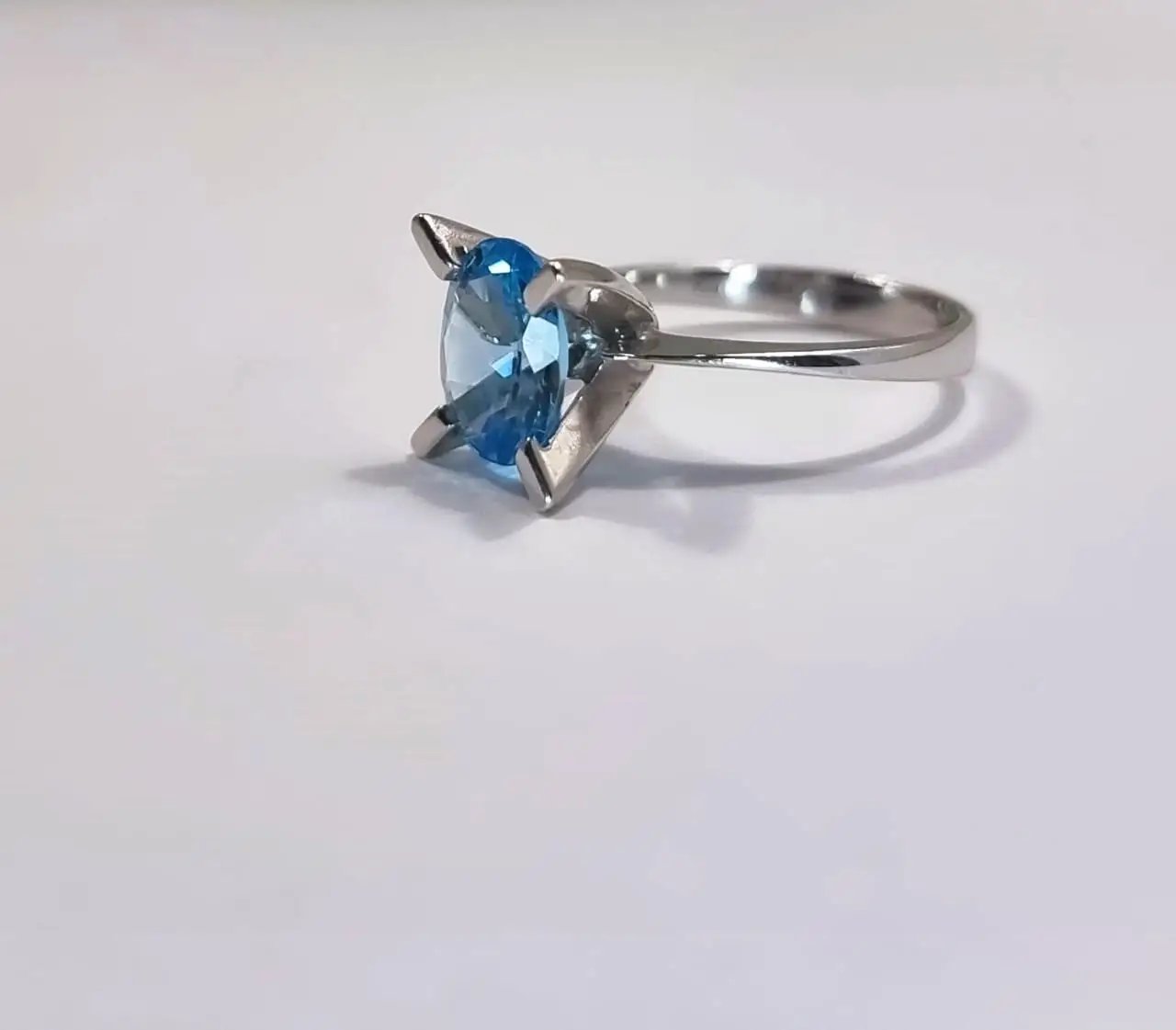 1ct Oval Cut Natural Blue Sapphire Statement Ring