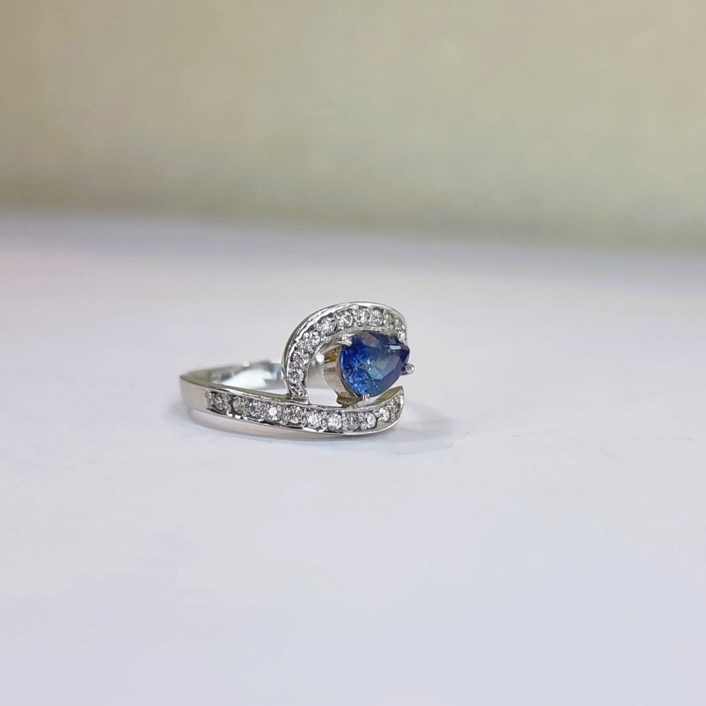 1ct Pear Cut Natural Blue Sapphire Statement Ring