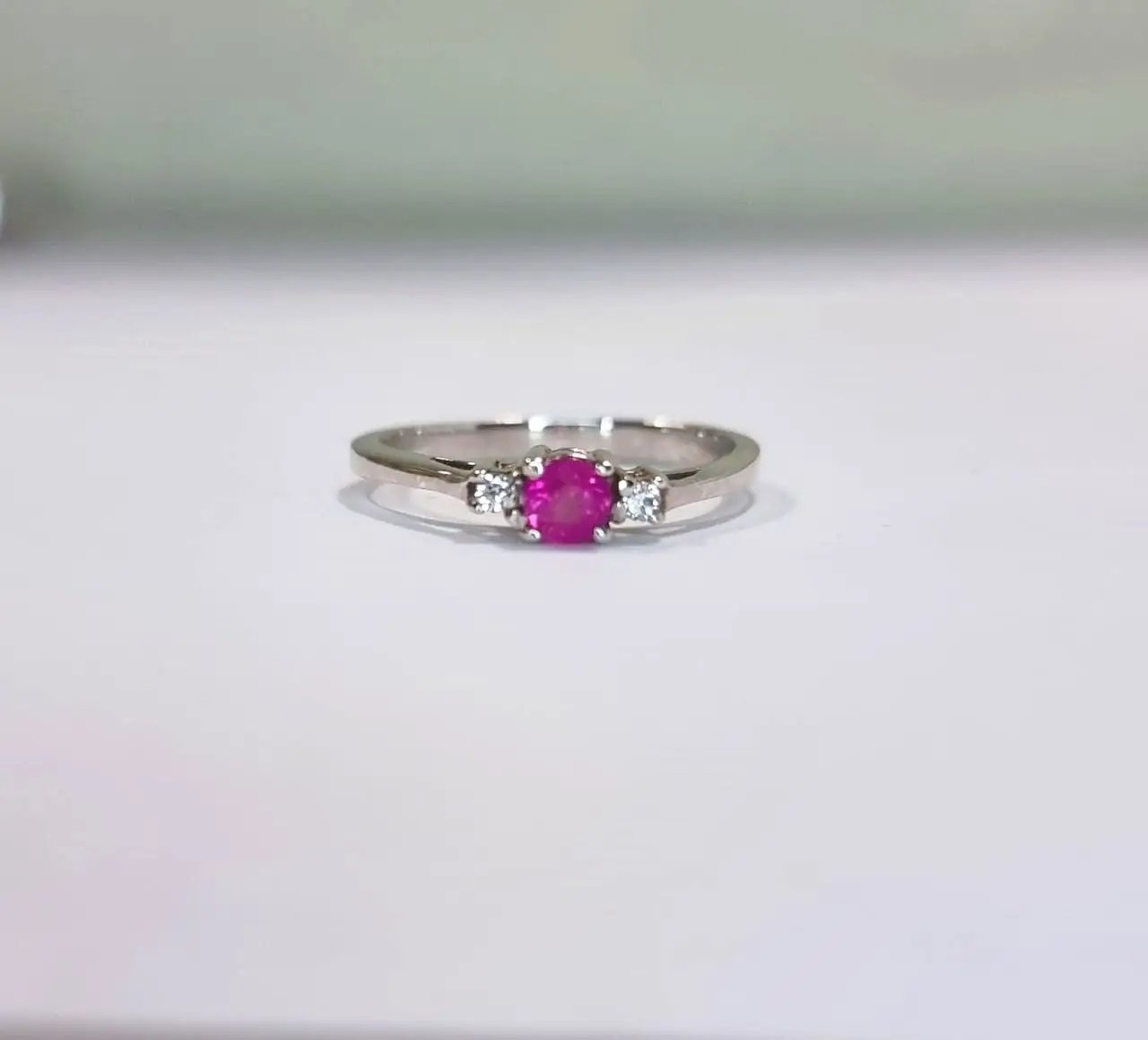 1ct Oval Cut Natural Pink Sapphire Engagement Ring