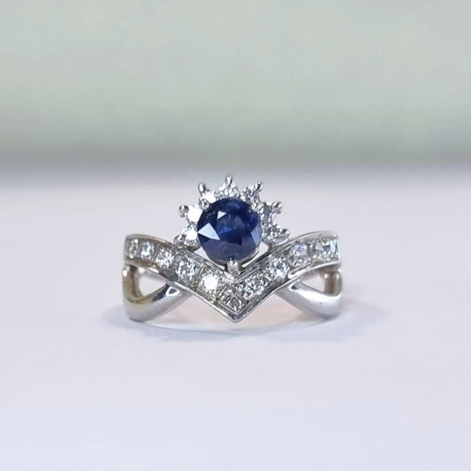 1ct Round Natural Blue Sapphire Statement Ring