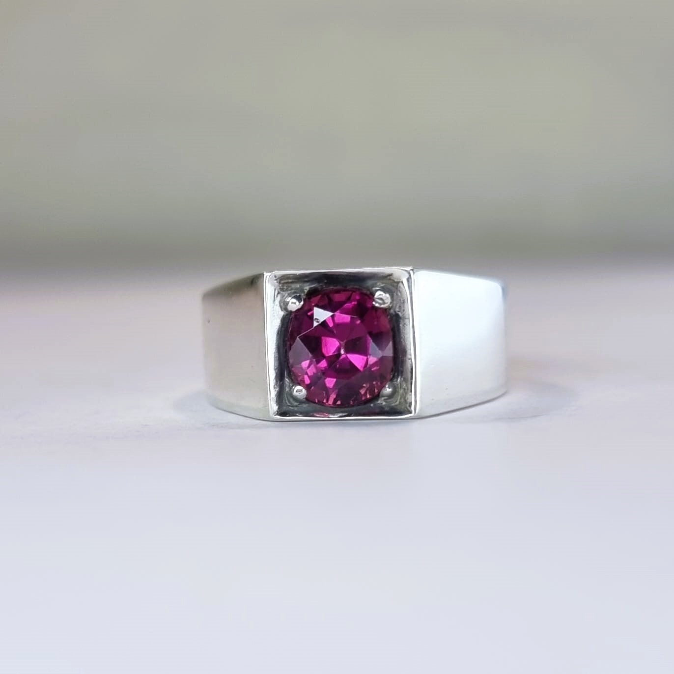 2ct Natural Garnet Birthstone Signet Ring