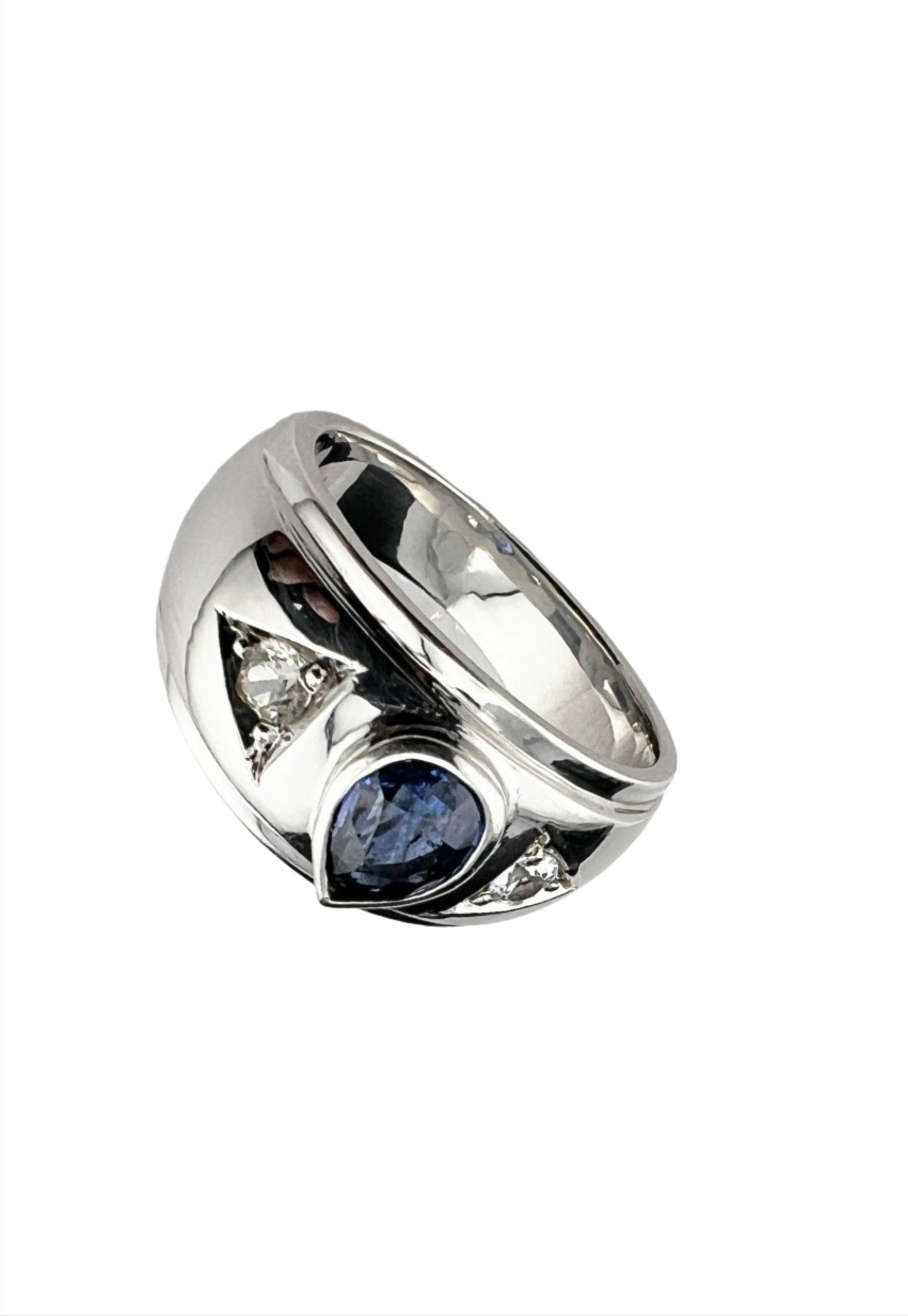 1.5ct Pear Natural Blue Sapphire 3 Stone Ring