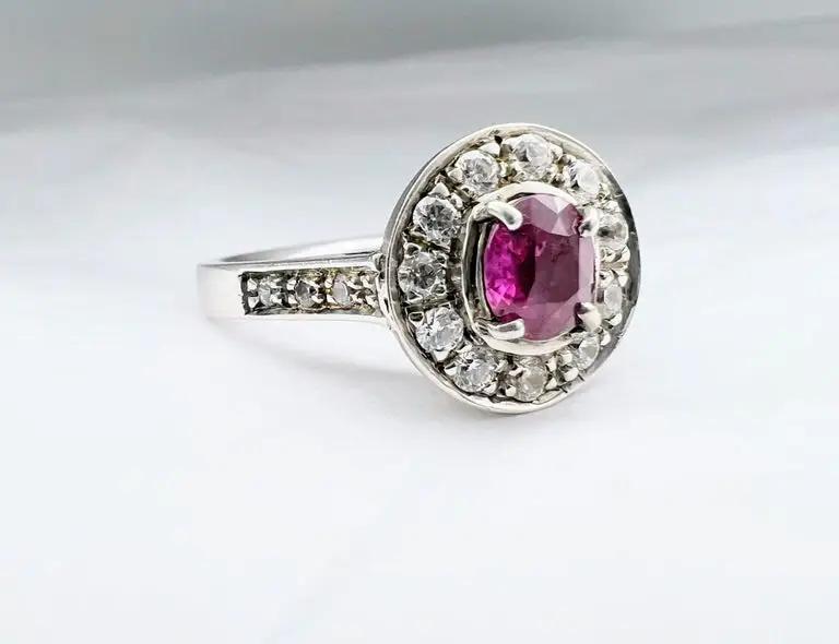 1.1ct Oval Cut Pink Sapphire Ring