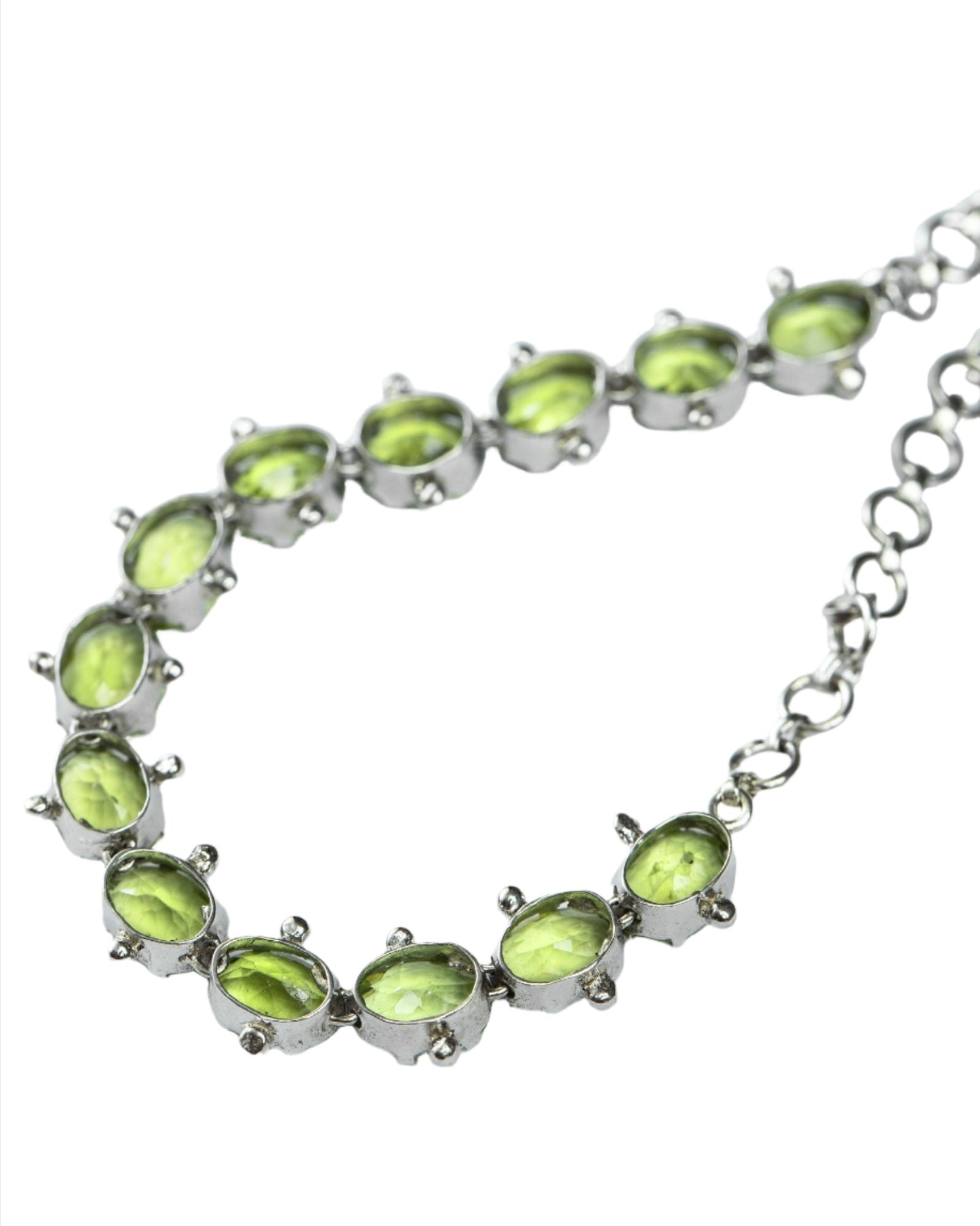 13ctw Natural Oval Mint Green Peridot Tennis Bracelet