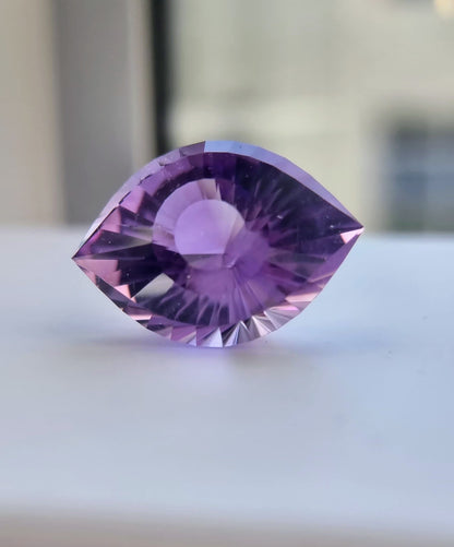 46ct Natural Purple Amethyst Cleopatra Eye