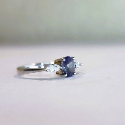 1ct Oval Natural Blue Sapphire Engagement Ring - Hanna Boya