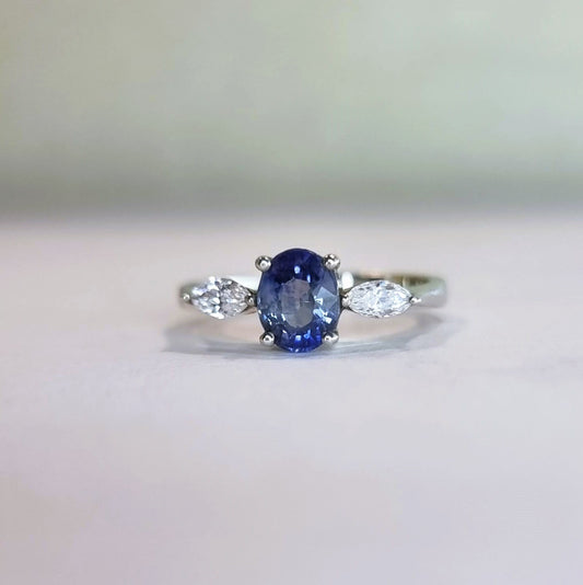 1ct Oval Natural Blue Sapphire Engagement Ring - Hanna Boya