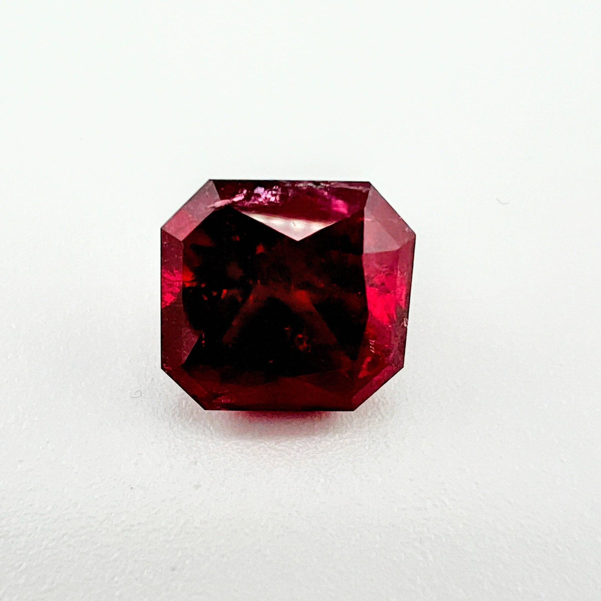 8.85ct Square Deep Red Rubellite Tourmaline - Hanna Boya