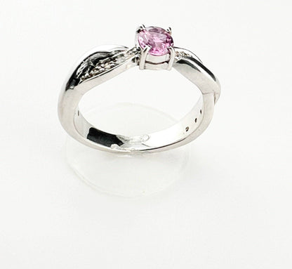 1ct Natural Oval Pink Sapphire Ring - Hanna Boya
