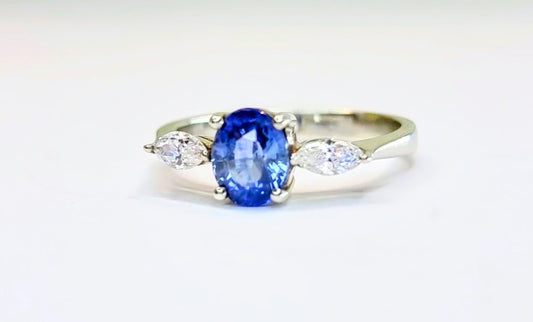 1ct Oval Natural Blue Sapphire and Diamond Platinum Ring - Hanna Boya