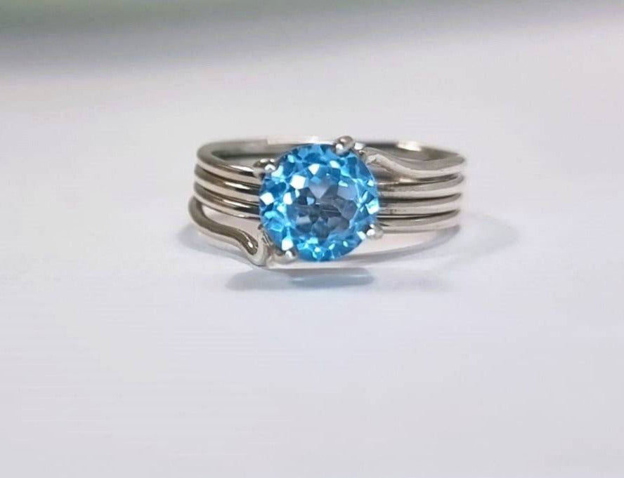 1ct Round Cut Natural Blue Topaz Solitaire Ring - Hanna Boya